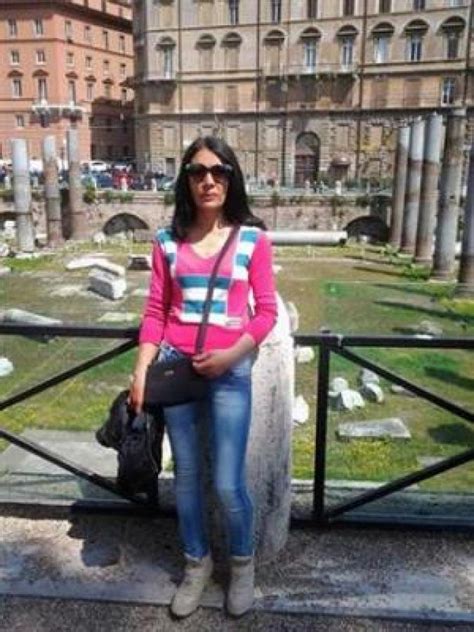 donna cerca uomo cz|Escort Catanzaro, annunci donne e ragazze 